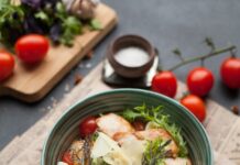 효과적인 다이어트를 위한 식단 가이드 bowl of vegetable salad