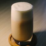 달라진 식단 트렌드, 우리집 건강 밥상 어떻게 바꿔볼까? white pillar candle on brown wooden holder