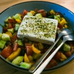 일상을 바꾸는 식단 혁신, 지속 가능한 건강관리의 첫걸음 a bowl of food